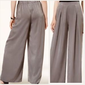 Bar III NWT Wide Palazoo Pants Haze Grey